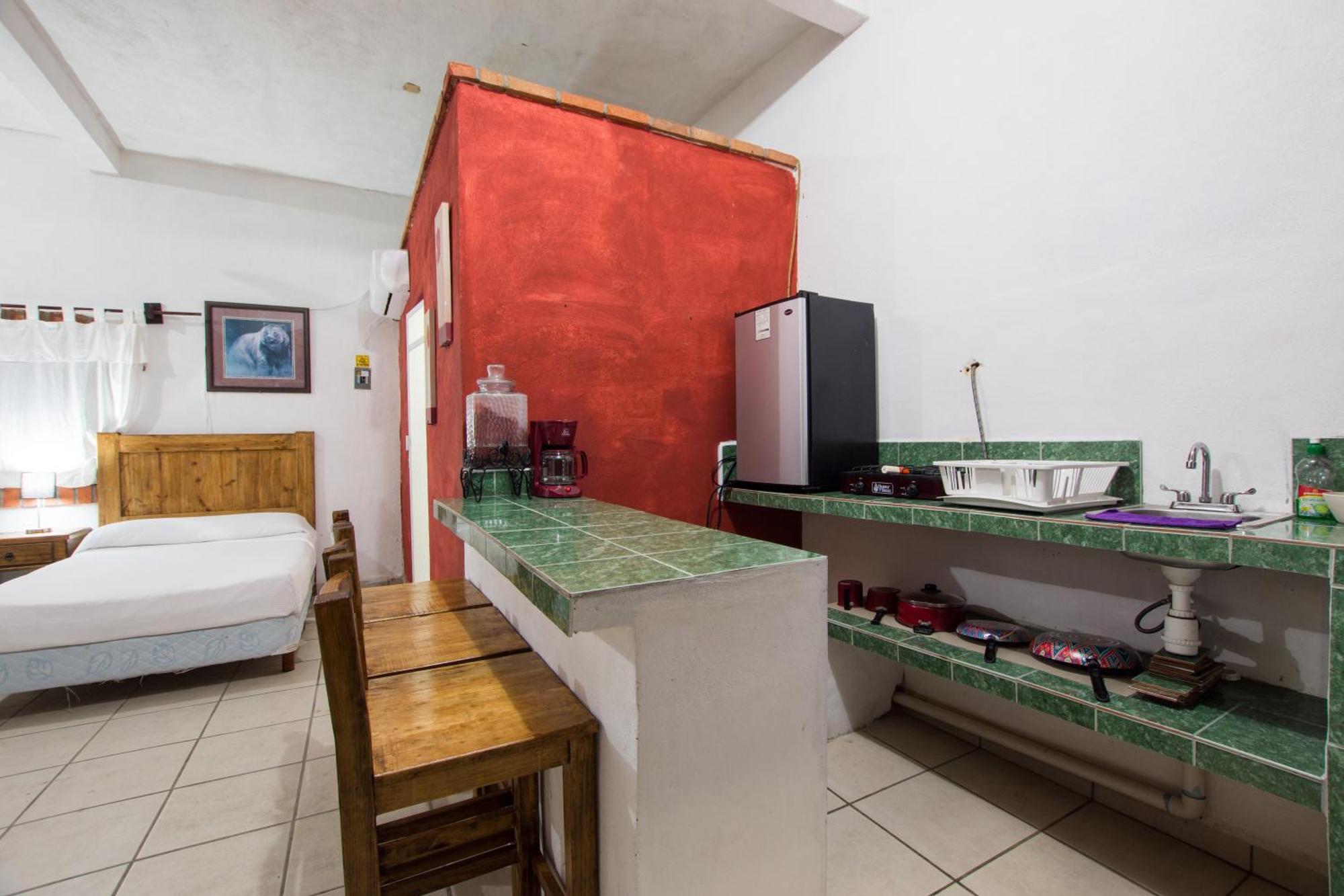 Traditional Sierra Leon Oceanfront Rooms - Adults Only Puerto Vallarta Luaran gambar
