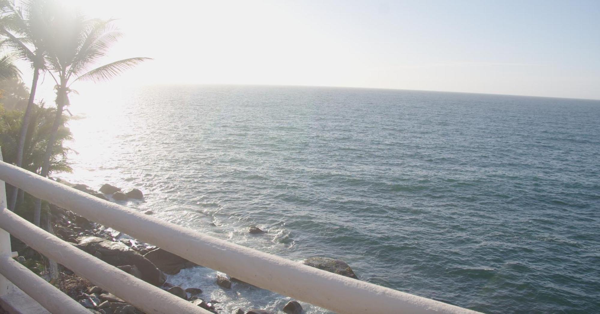 Traditional Sierra Leon Oceanfront Rooms - Adults Only Puerto Vallarta Luaran gambar