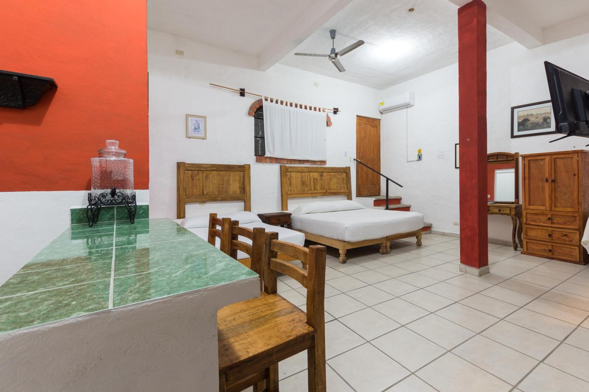 Traditional Sierra Leon Oceanfront Rooms - Adults Only Puerto Vallarta Luaran gambar