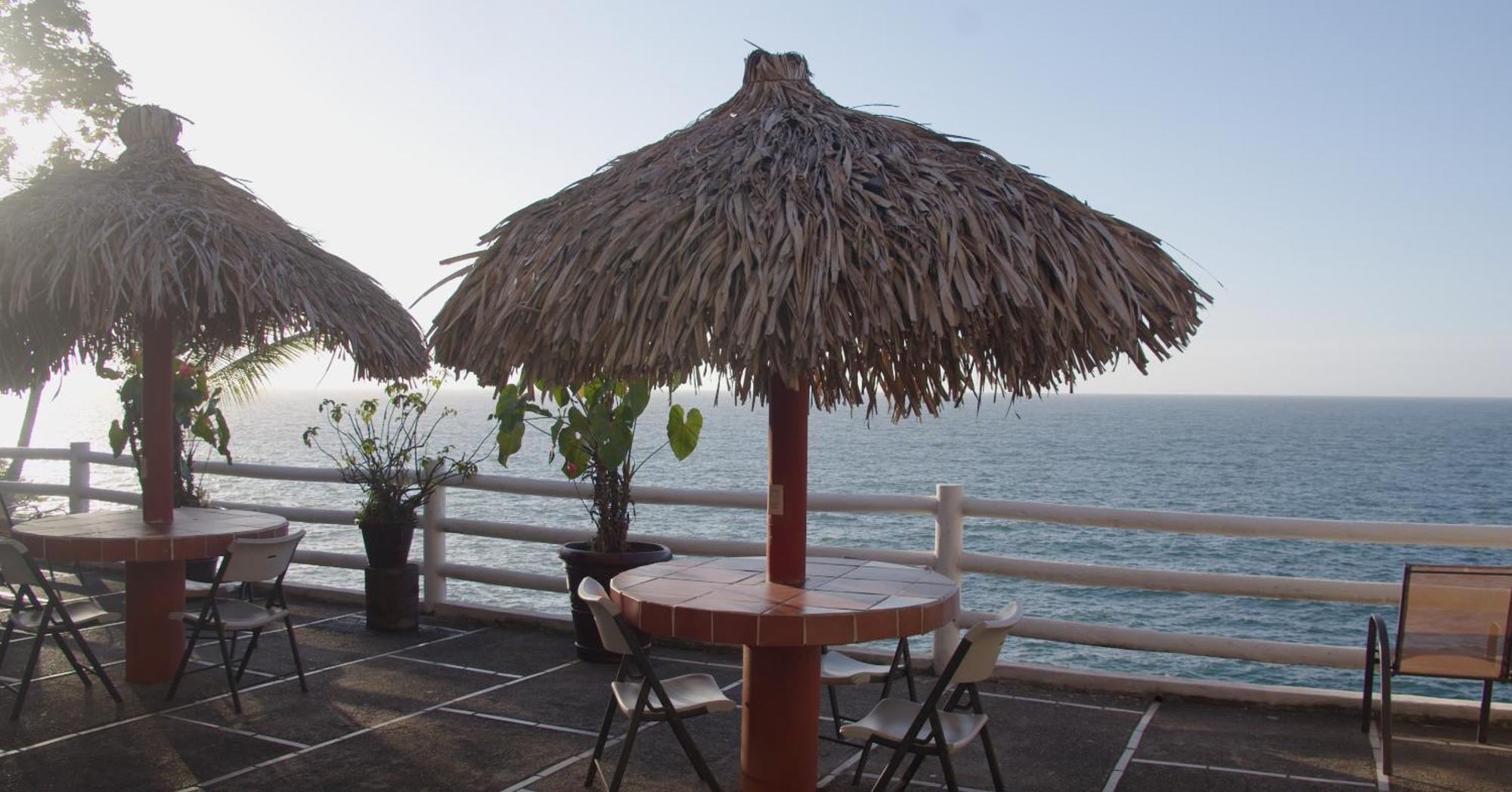Traditional Sierra Leon Oceanfront Rooms - Adults Only Puerto Vallarta Luaran gambar